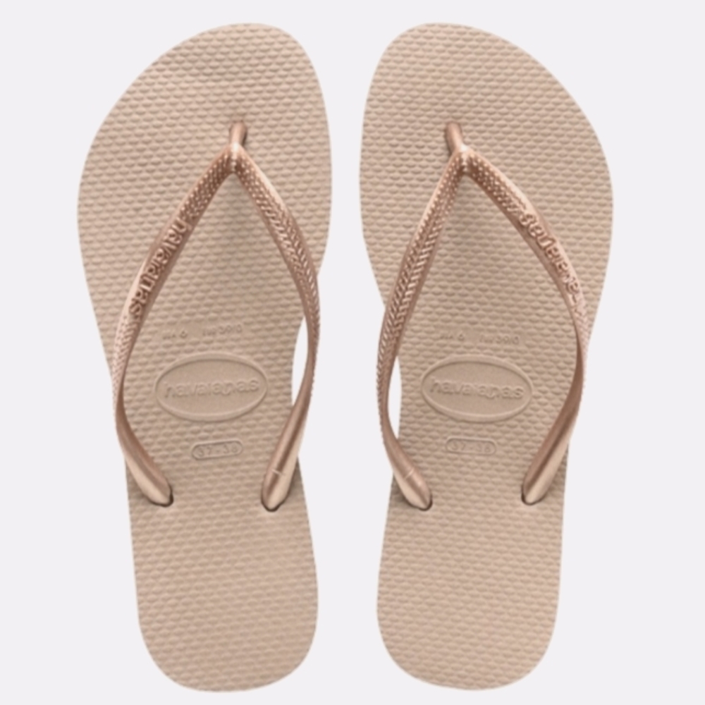 Havaianas flip flops gold NWT